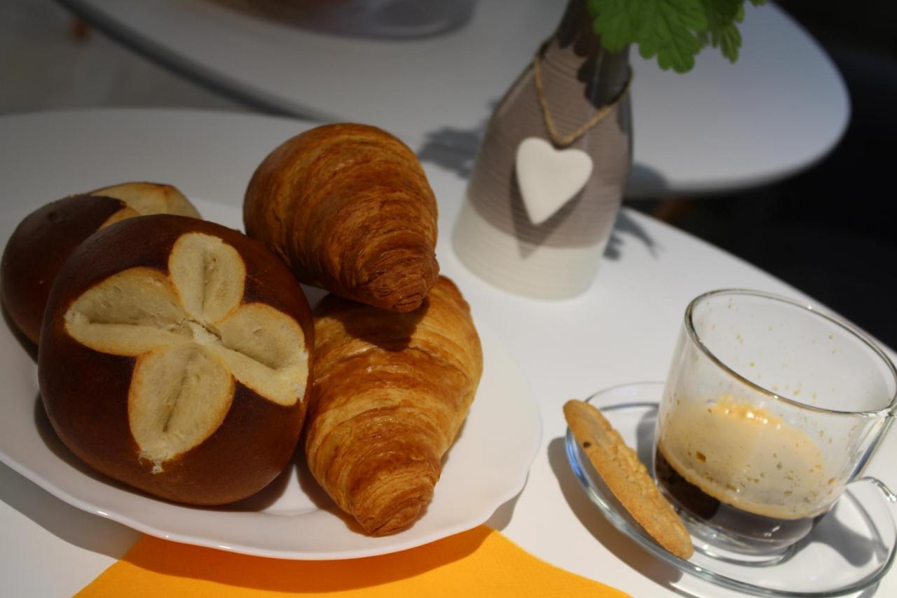 Hotel39 Plovdiv Ngoại thất bức ảnh